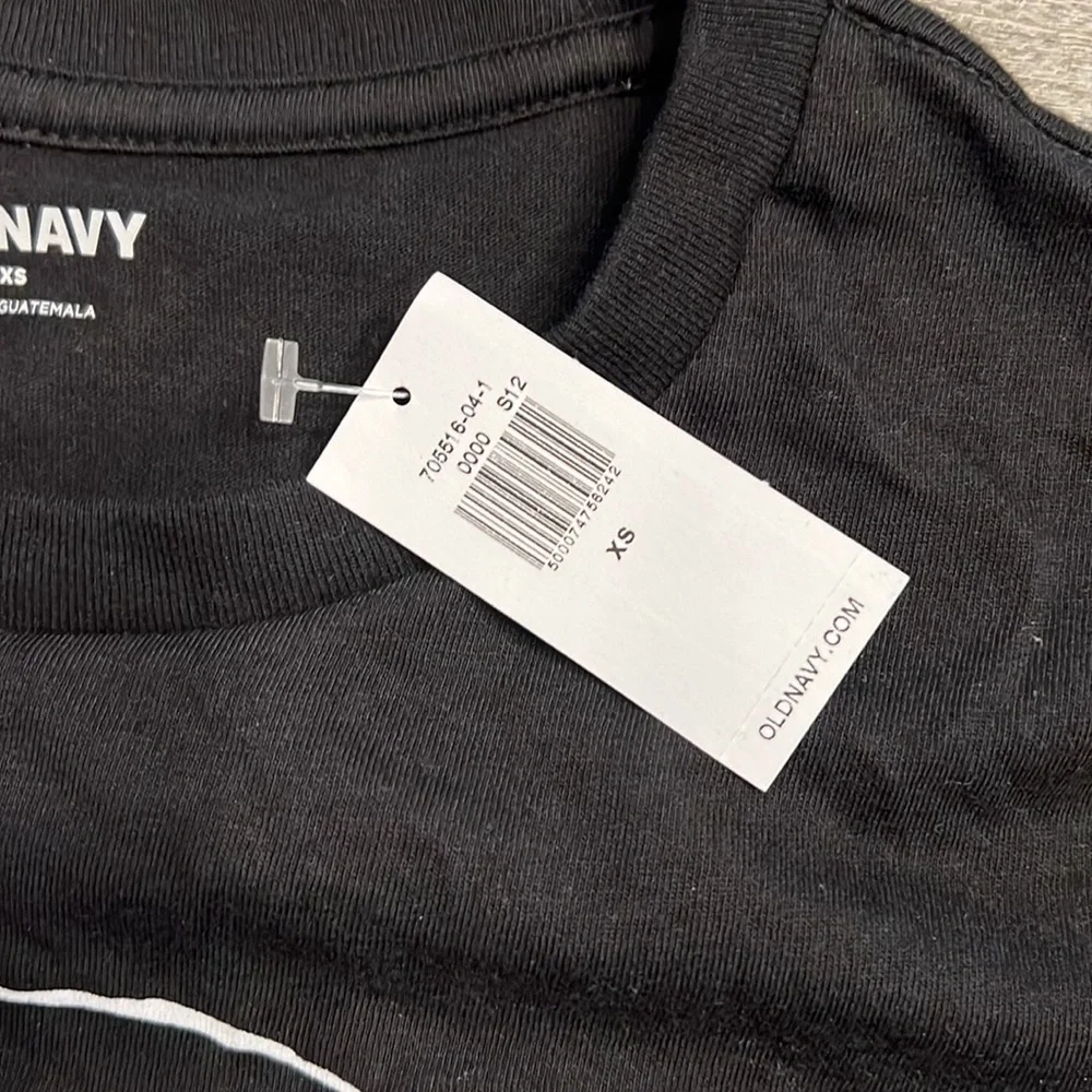 Long sleeve black Old Navy graphic tee new never worn new with tags, XS - Picture 2 of 5